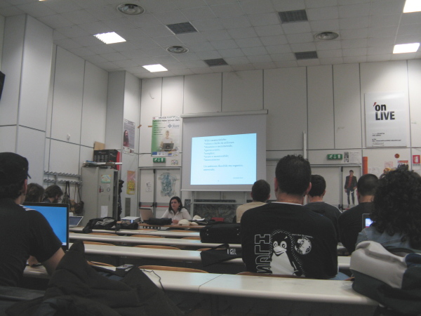 File:Corso Wiki lezione1.jpg