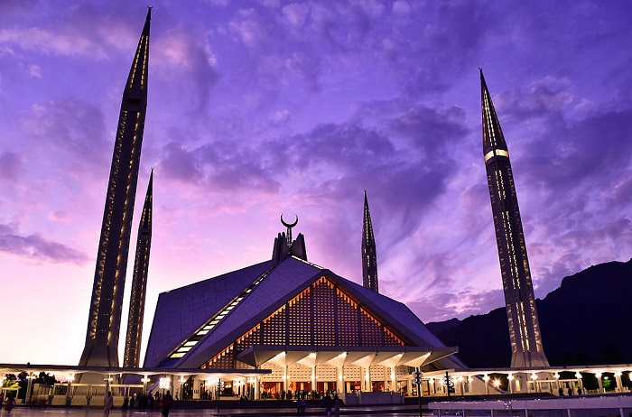 File:Ali Mujtaba WLM2015 FAISAL MOSQUE 700px.jpg