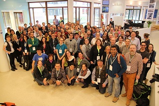 File:2015 glamwiki group photo zvd 320px.jpg