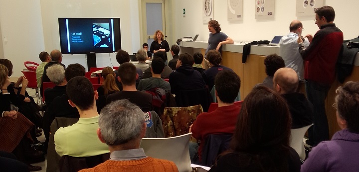 File:Assemblea 29 novembre 2014.jpg