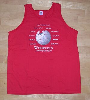 Canotta rossa Wikipedia.jpg