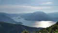 Belvedere di Agueglio, vista dei vari rami del lago di Lecco, 25 giugno 2016.