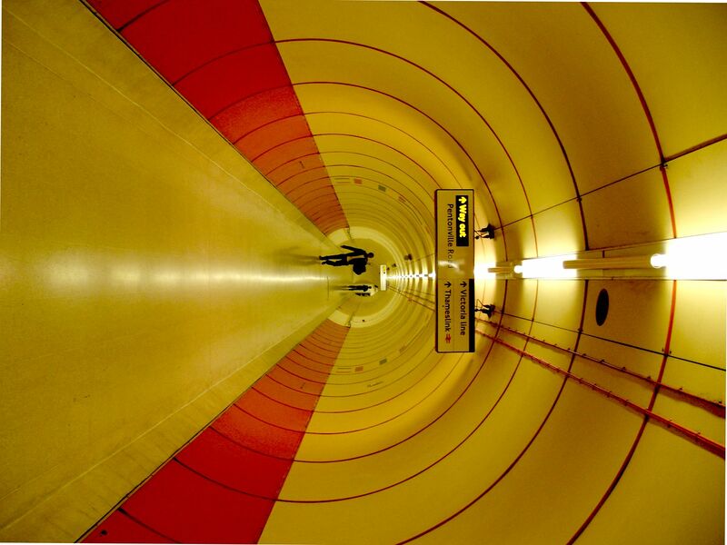 File:Kings cross tunnel.jpg